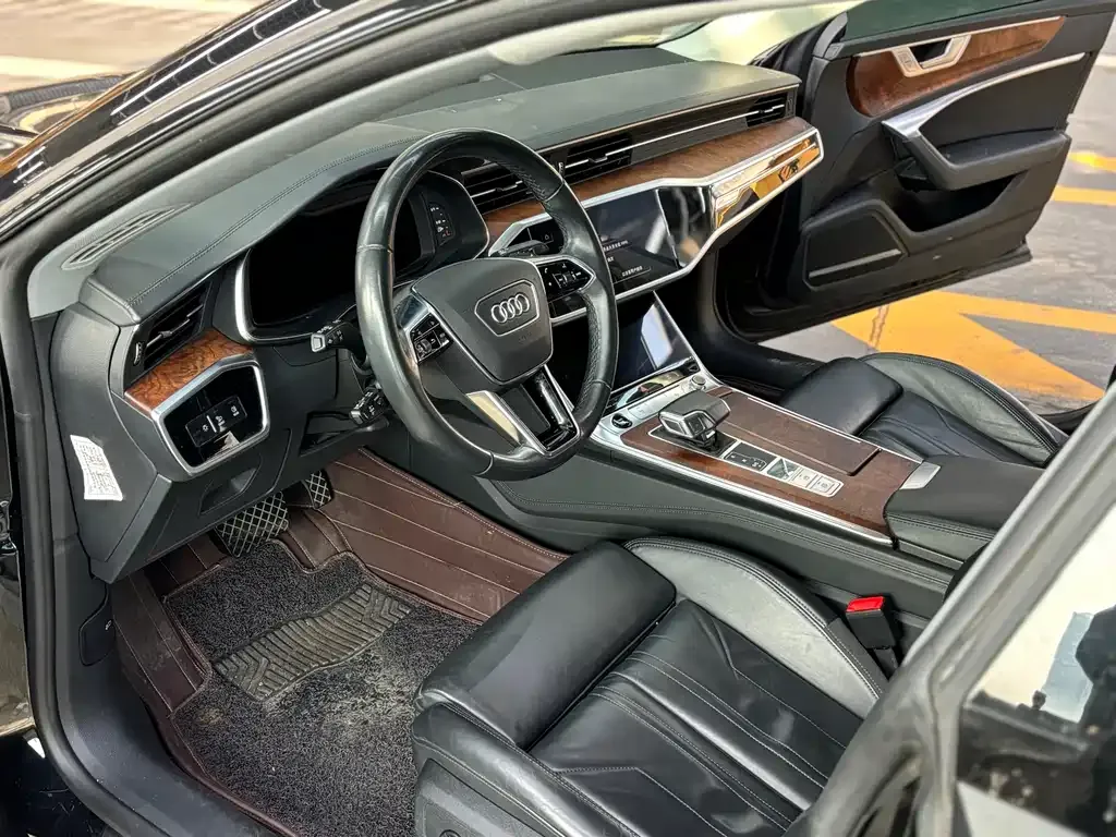 Audi A7 — фото 5