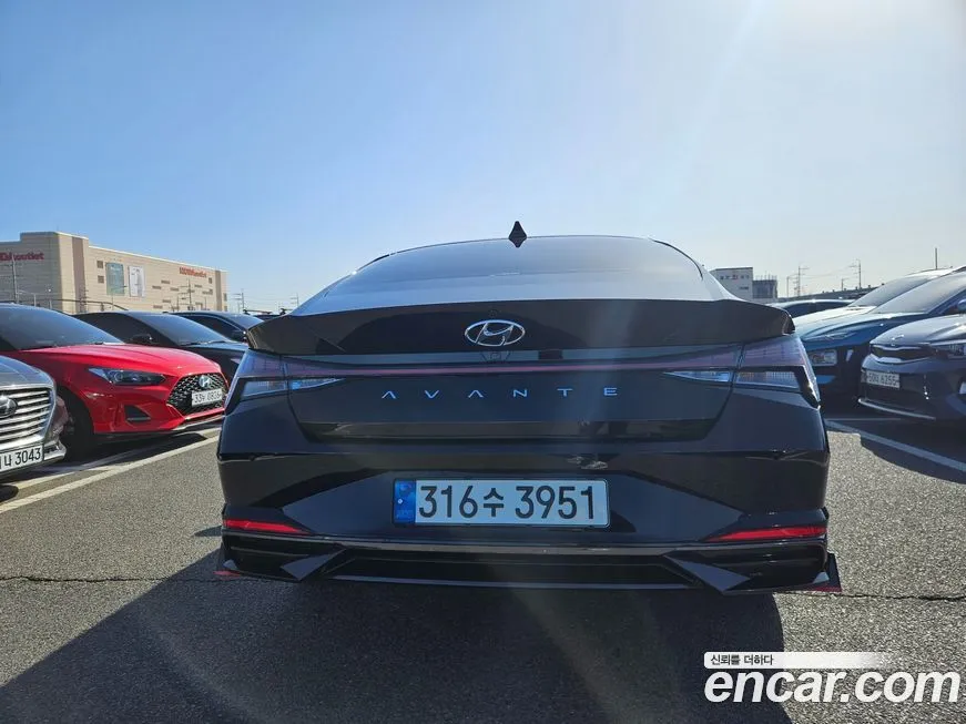 Hyundai AVANTE — фото 4