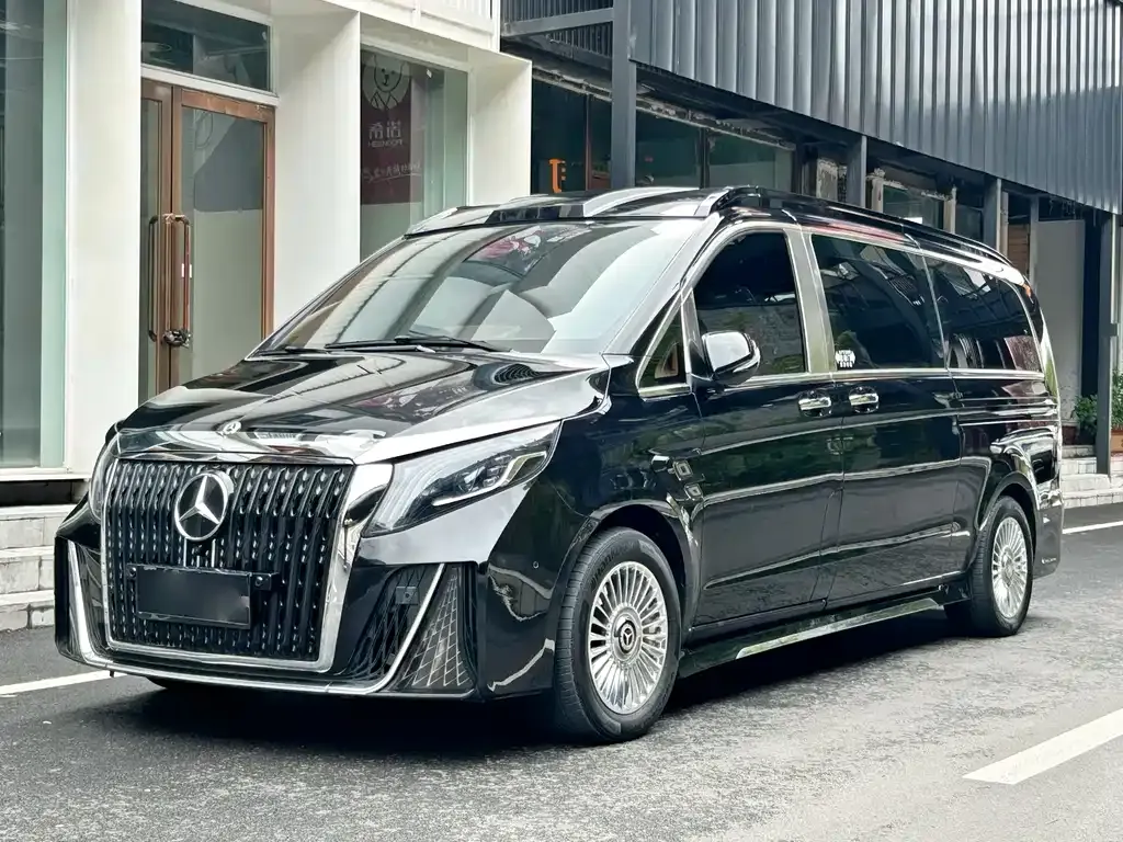 Mercedes-Benz Vito — фото 1