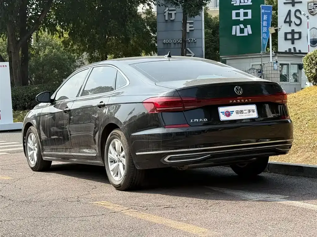 Volkswagen Passat — фото 5