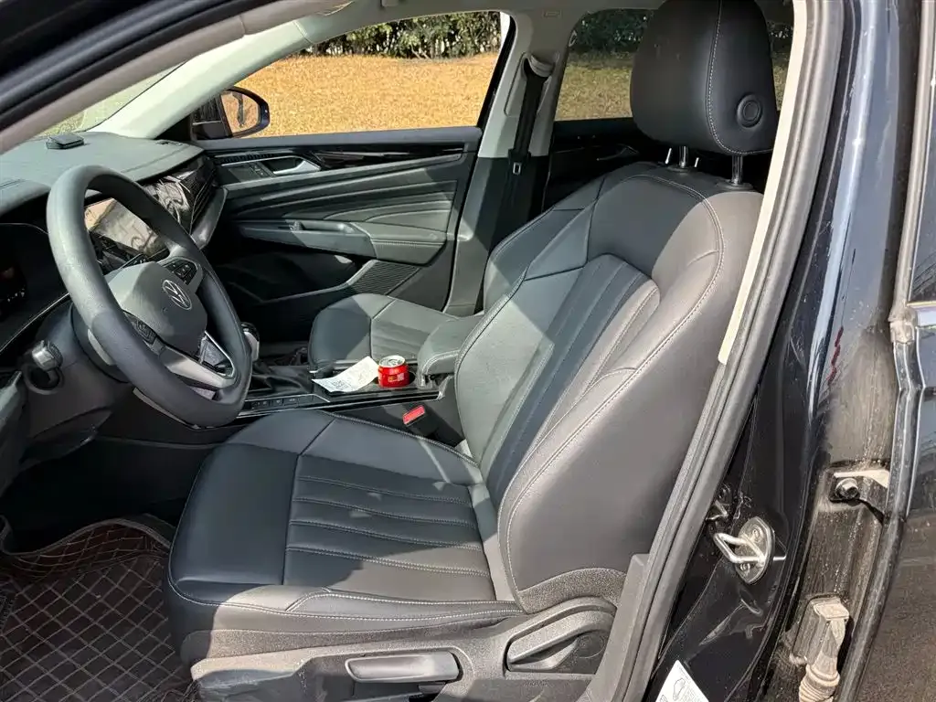 Volkswagen Passat — фото 4