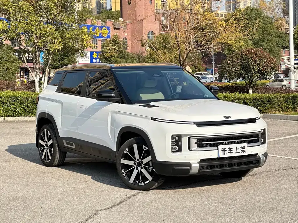 Geely Icon — фото 6