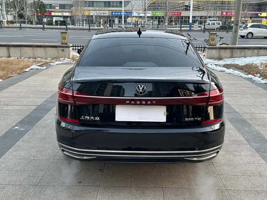 Volkswagen Passat — фото 5