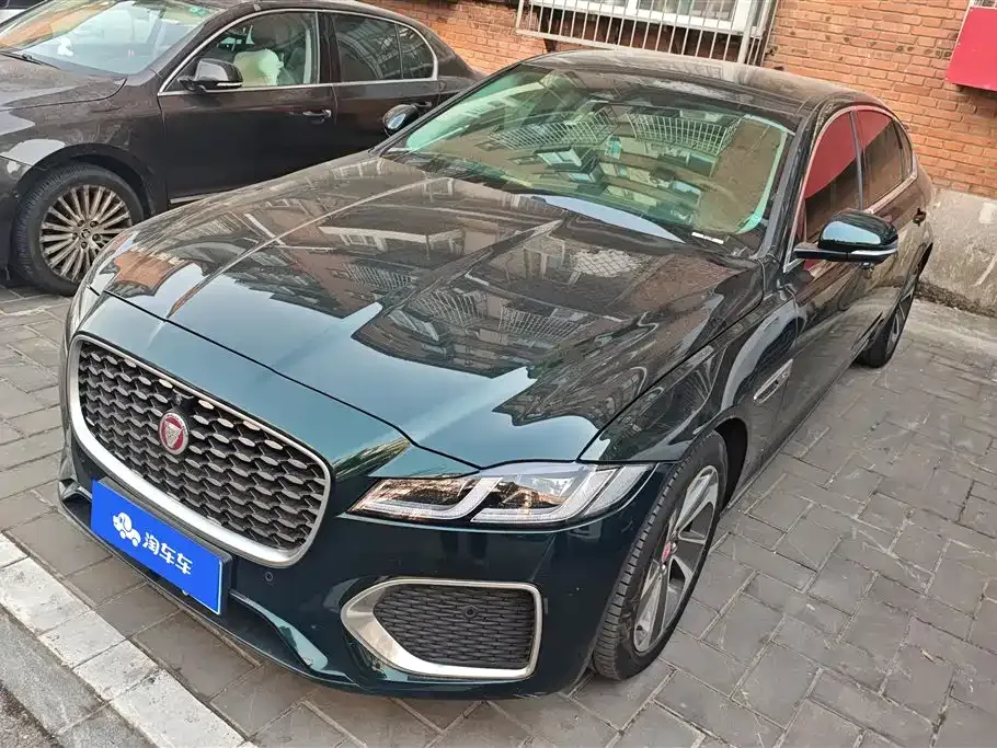 Jaguar XFL — фото 1