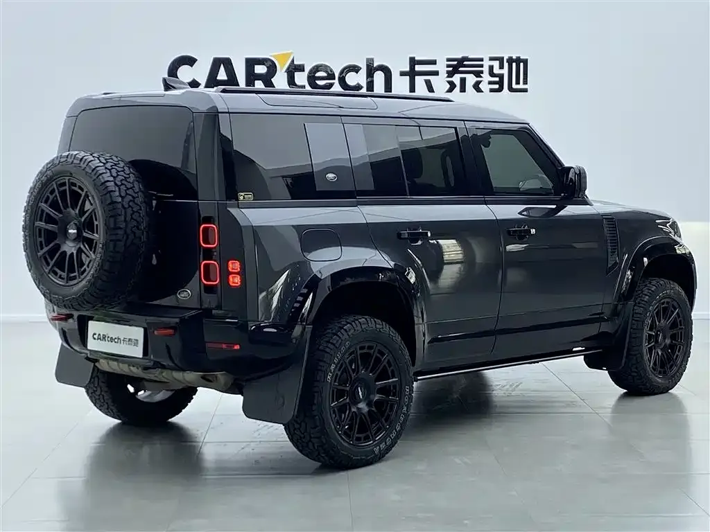 Land Rover Defender — фото 7