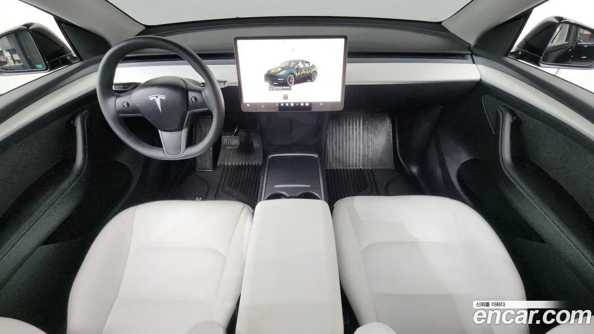 Tesla Model Y — фото 9