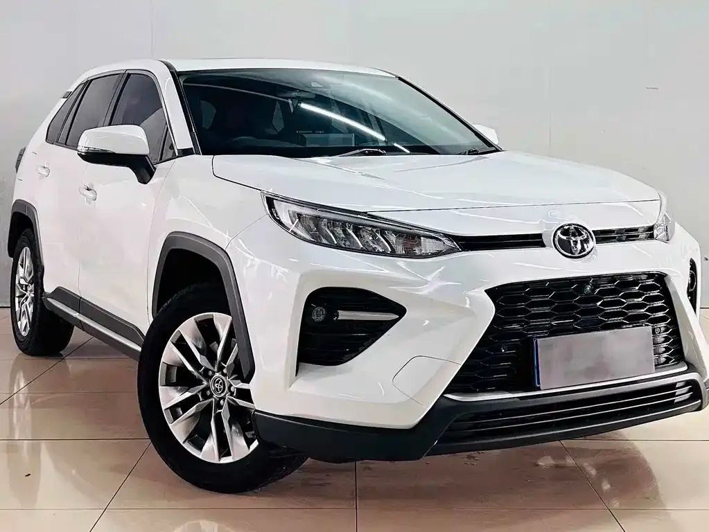 Toyota Wildlander — фото 9