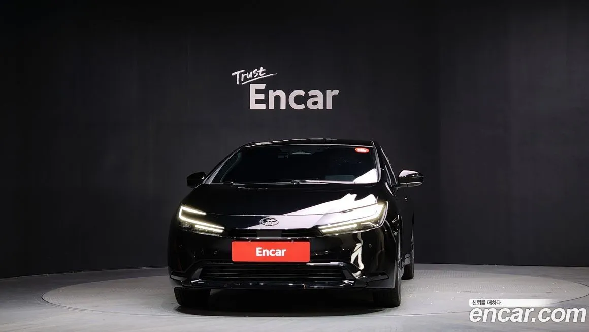 Toyota Prius — фото 8