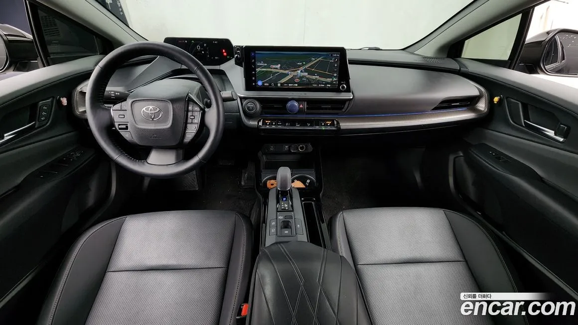 Toyota Prius — фото 6
