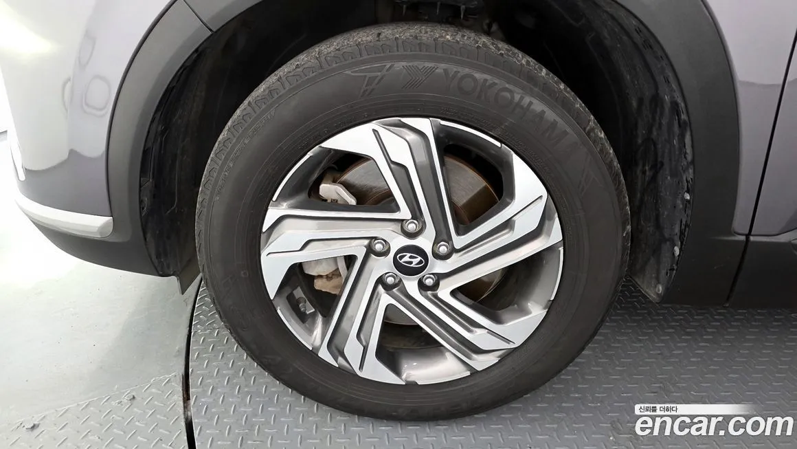 Hyundai Santafe — фото 3