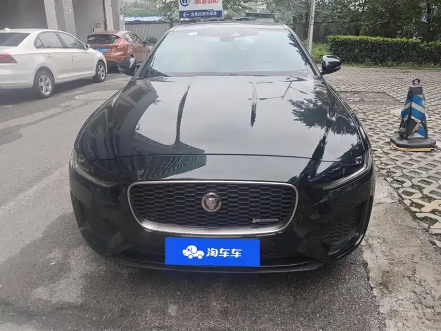 Jaguar XEL — фото 10
