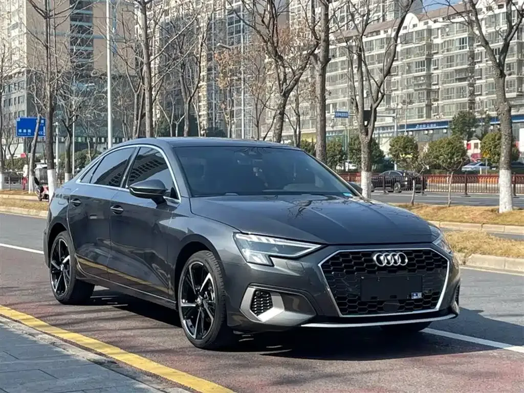 Audi A3 — фото 2