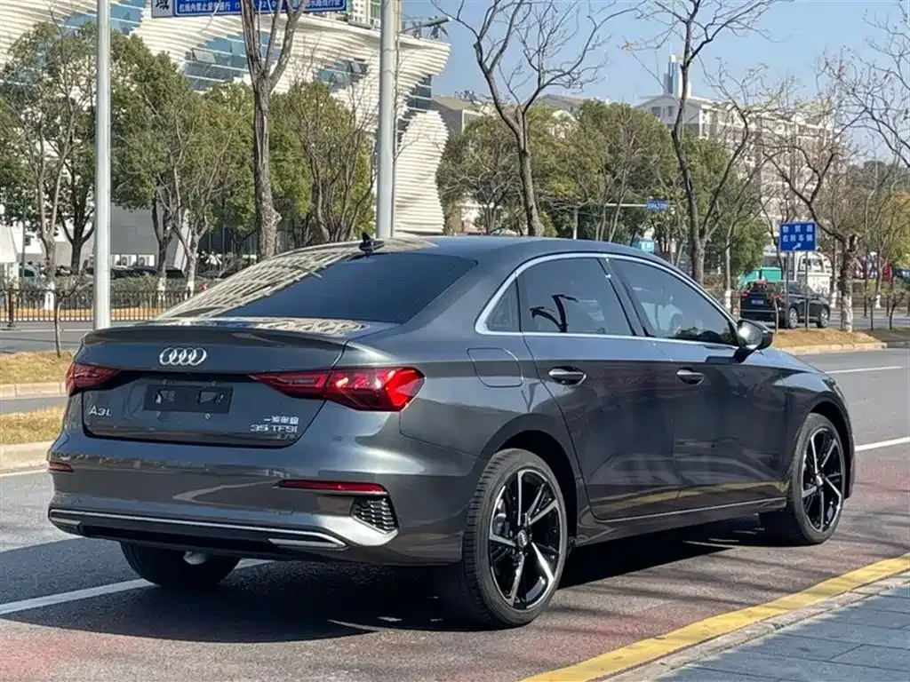 Audi A3 — фото 5