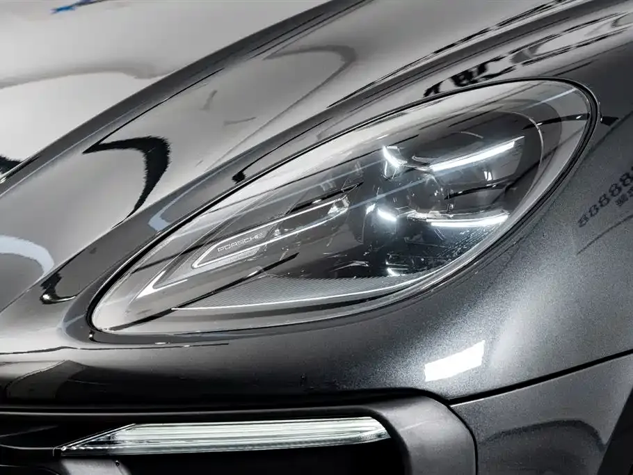 Porsche Macan — фото 9