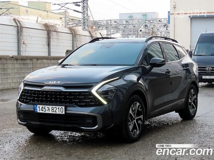Kia Sportage — фото 1