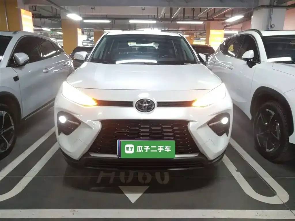 Toyota Wildlander — фото 4