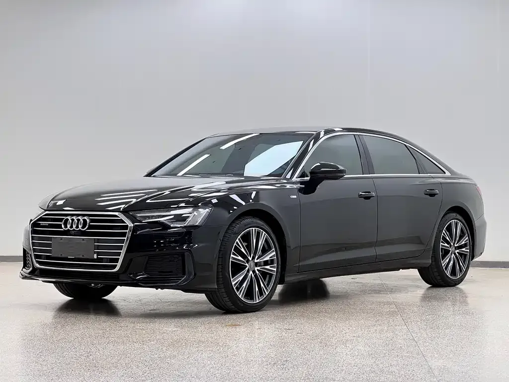 Audi A6L — фото 1