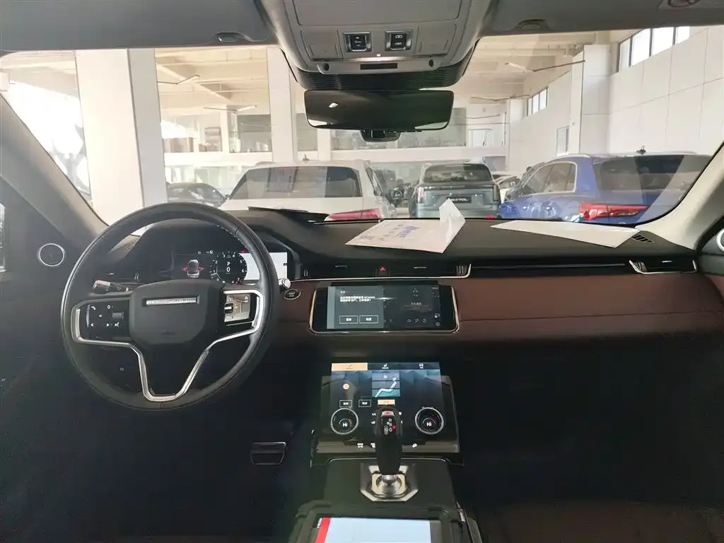 Land Rover Evoque — фото 4