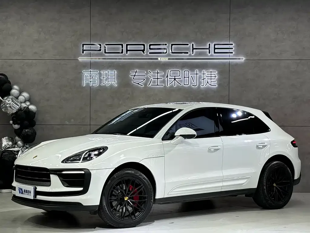Porsche Macan — фото 1