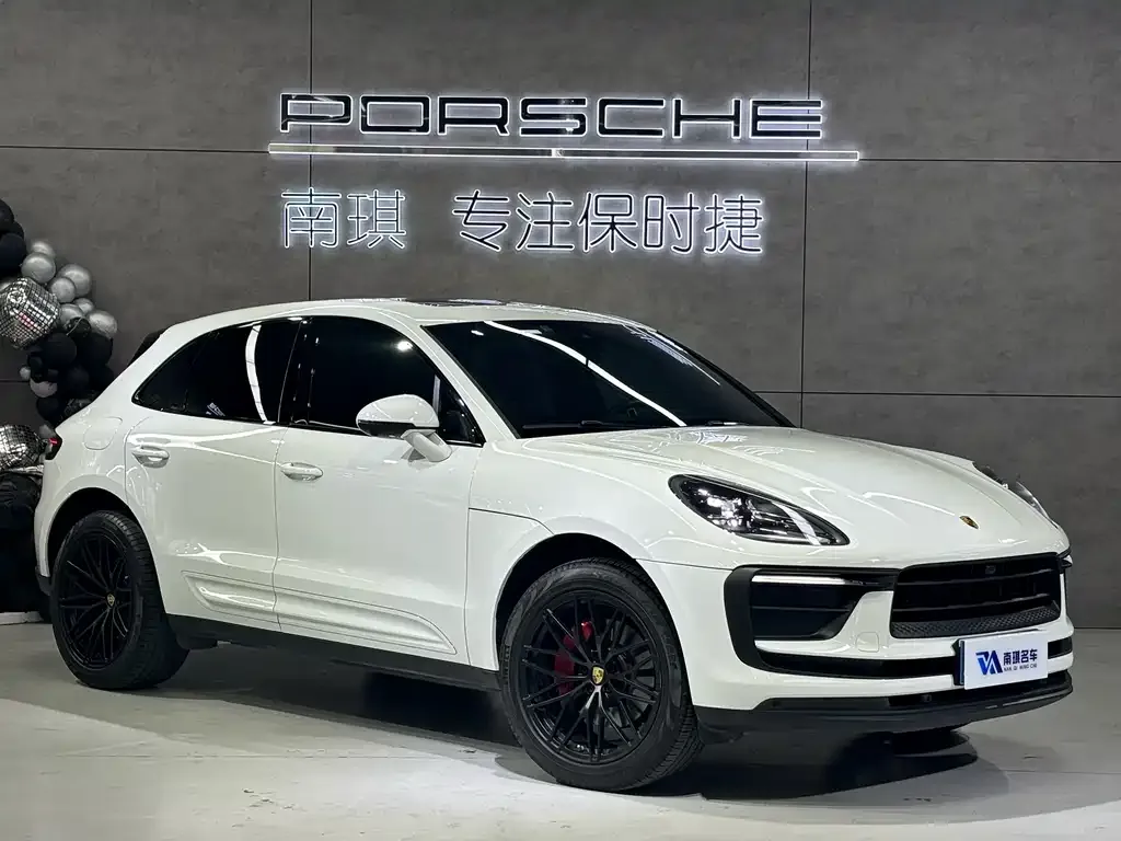 Porsche Macan — фото 10