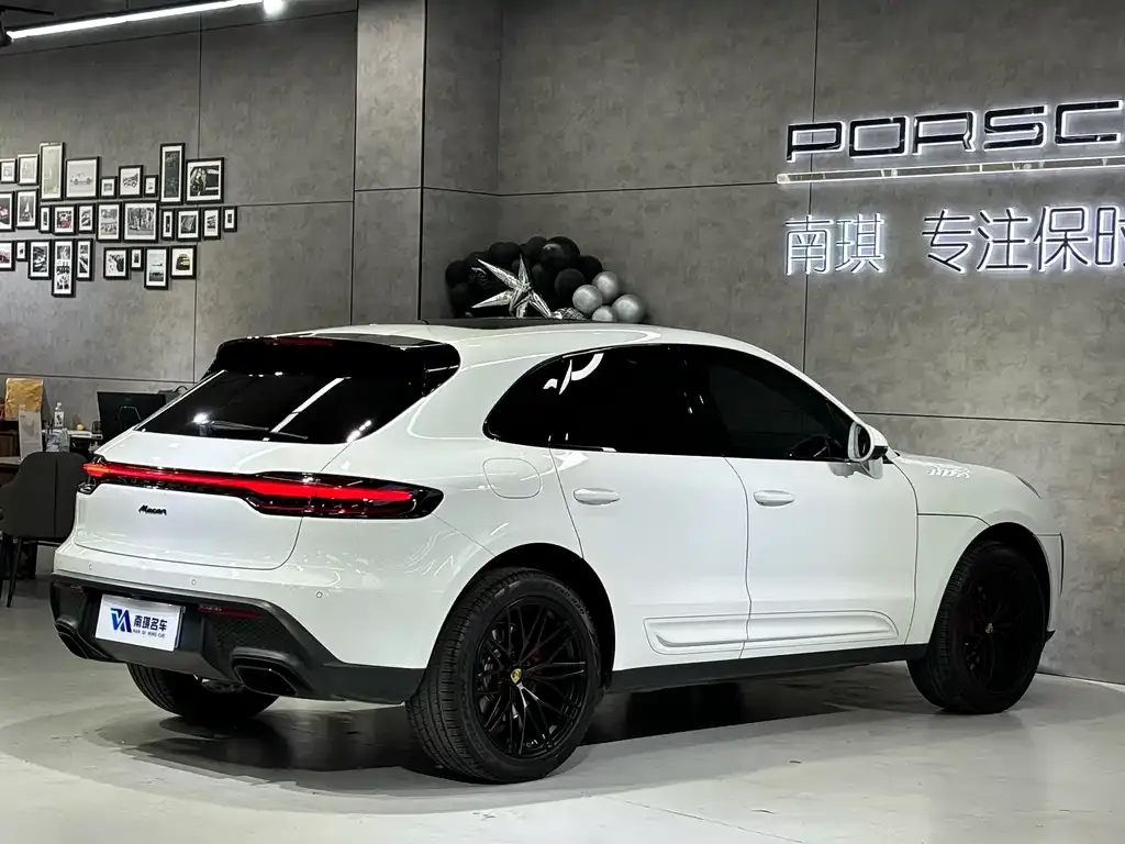 Porsche Macan — фото 5