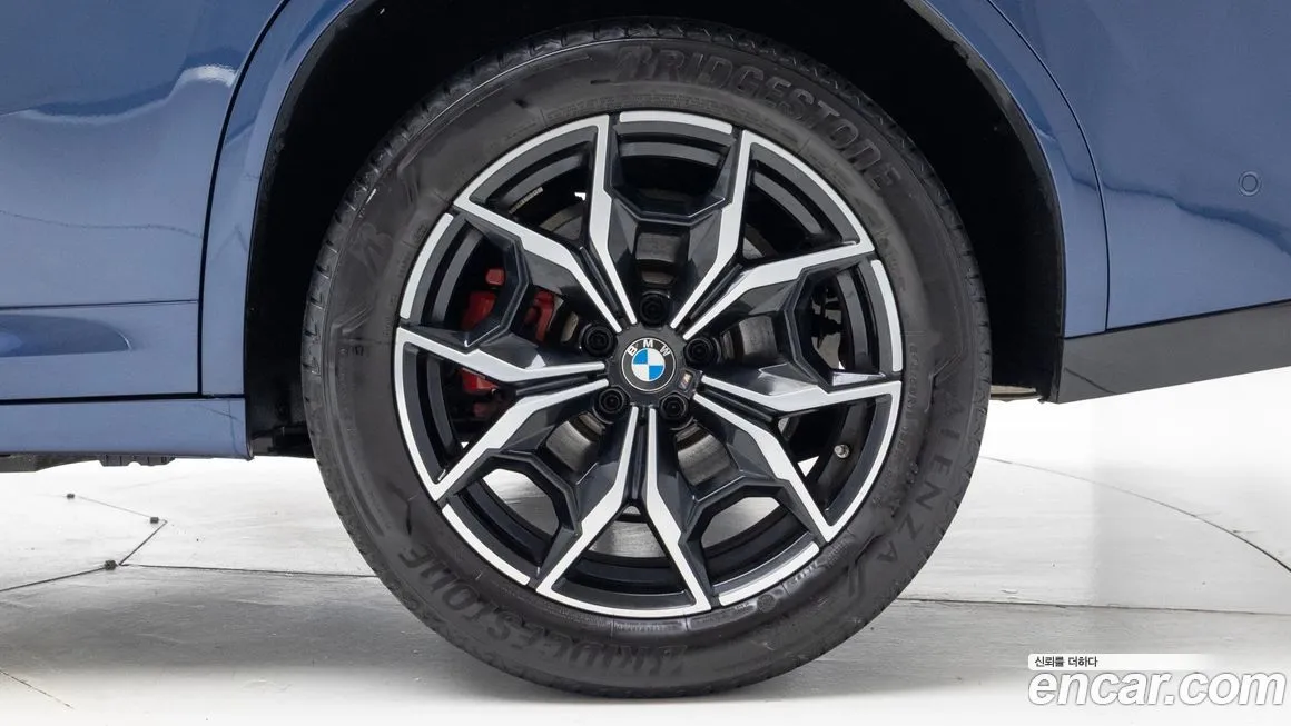 BMW X4 — фото 10
