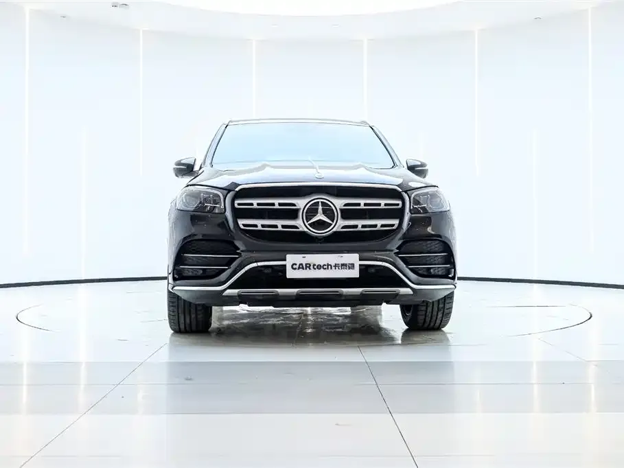 Mercedes-Benz GLS — фото 9