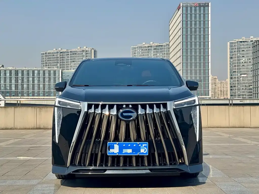 GAC Motor Trumpchi M8 — фото 1