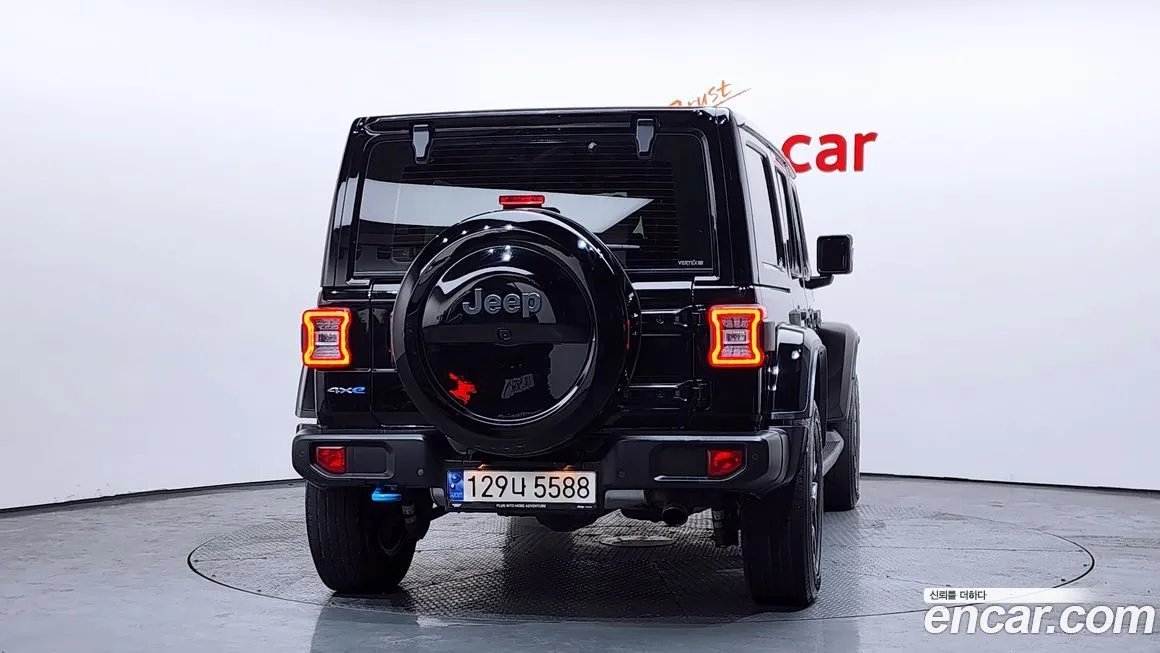Jeep Wrangler — фото 3