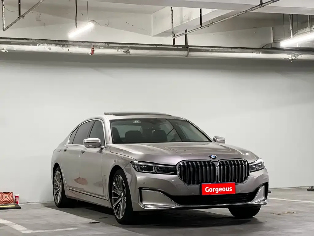 BMW 7 Series — фото 4