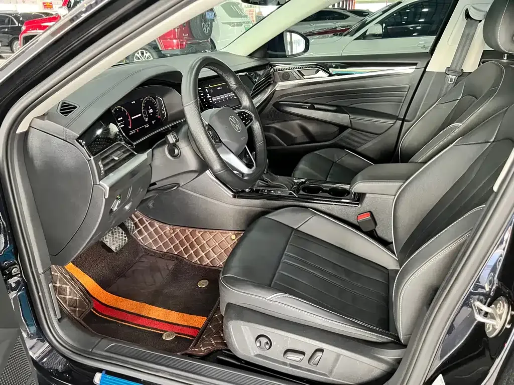Volkswagen Passat — фото 8
