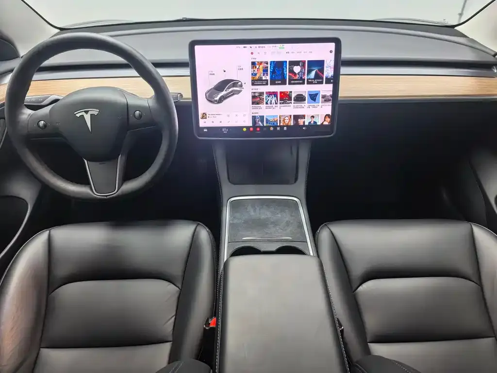 Tesla Model 3 — фото 6