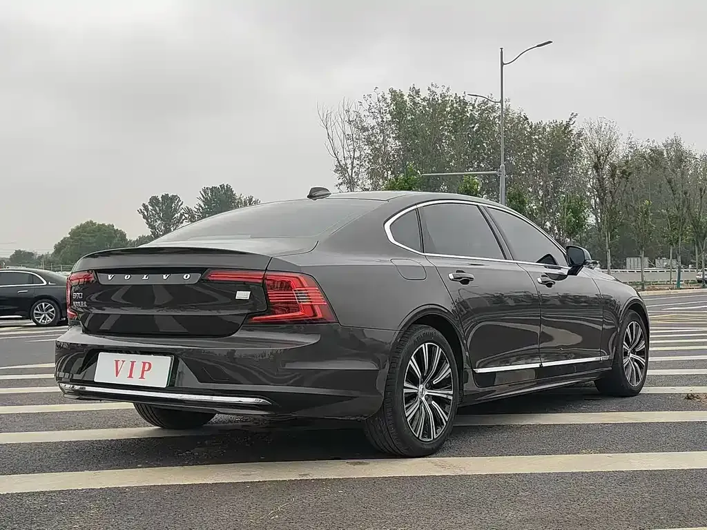 Volvo S90 PHEV — фото 7
