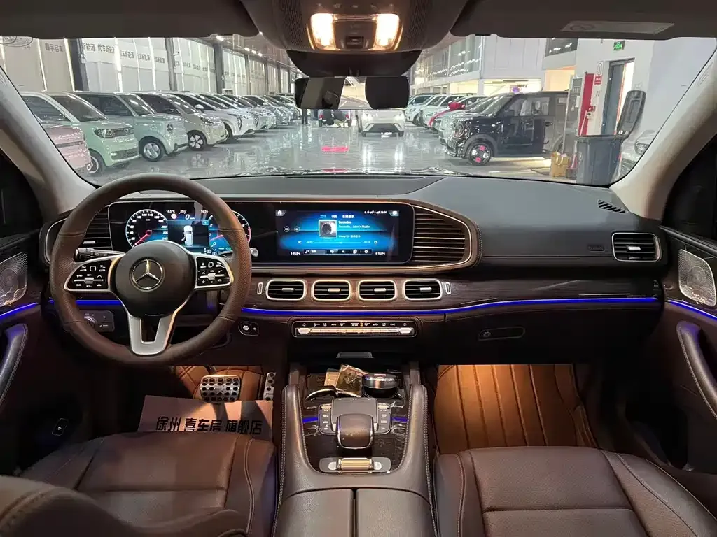 Mercedes-Benz GLS — фото 8