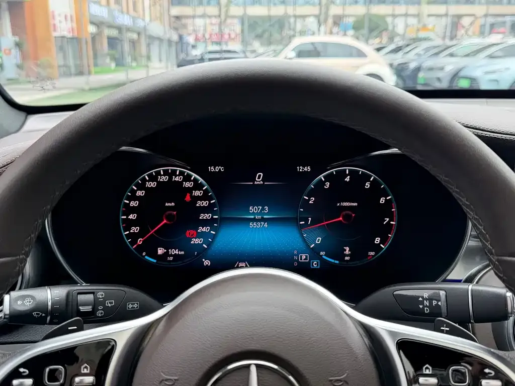 Mercedes-Benz GLC — фото 2