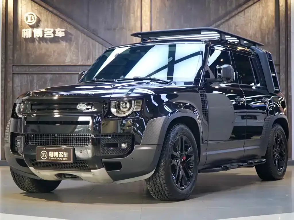 Land Rover Defender — фото 1