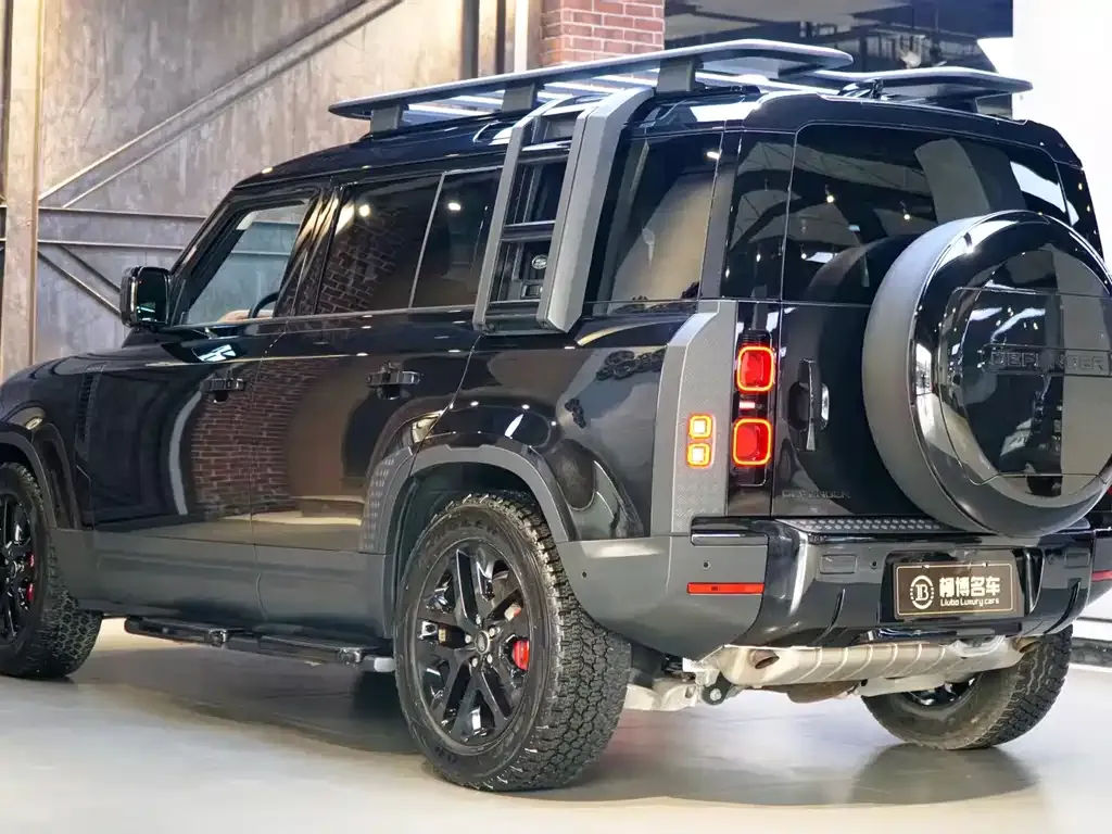 Land Rover Defender — фото 3