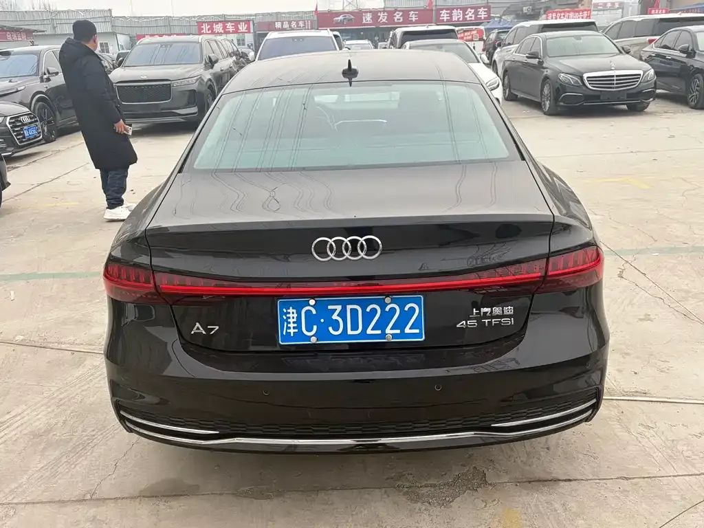 Audi A7L — фото 4