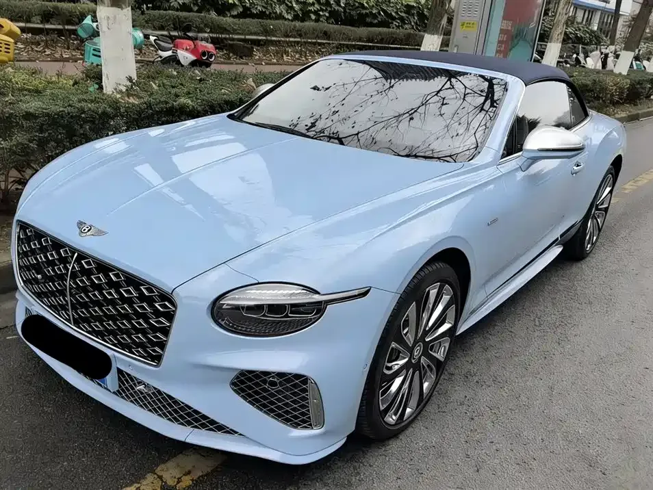 Bentley Continental PHEV — фото 1