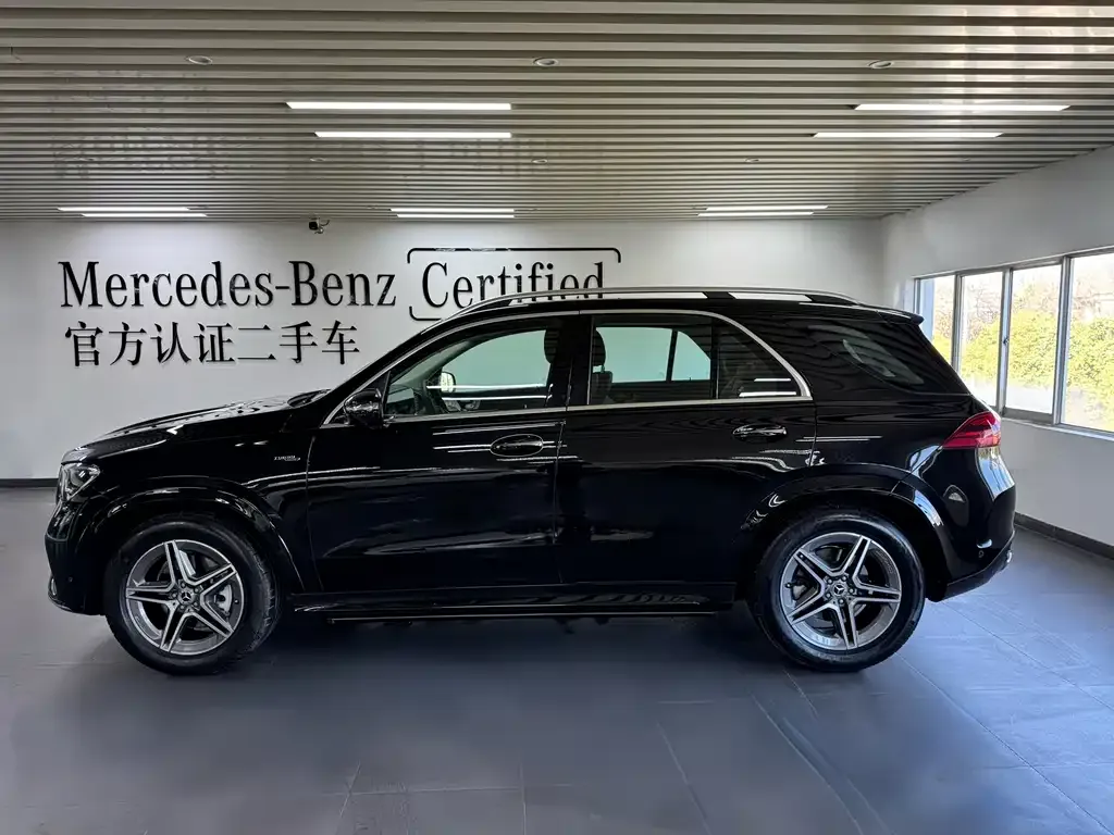 Mercedes-Benz GLE — фото 9