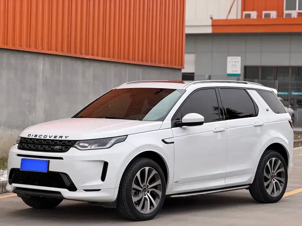 Land Rover Discovery Sport — фото 1
