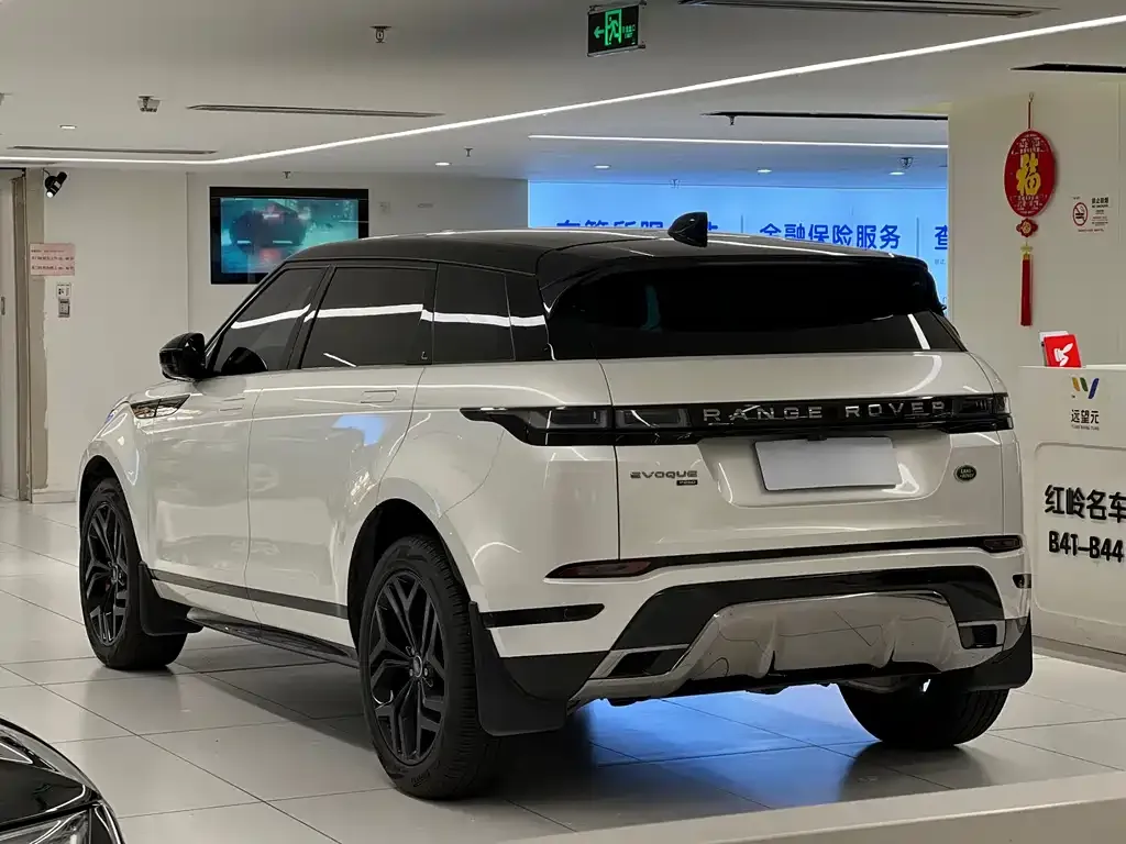 Land Rover Evoque — фото 9