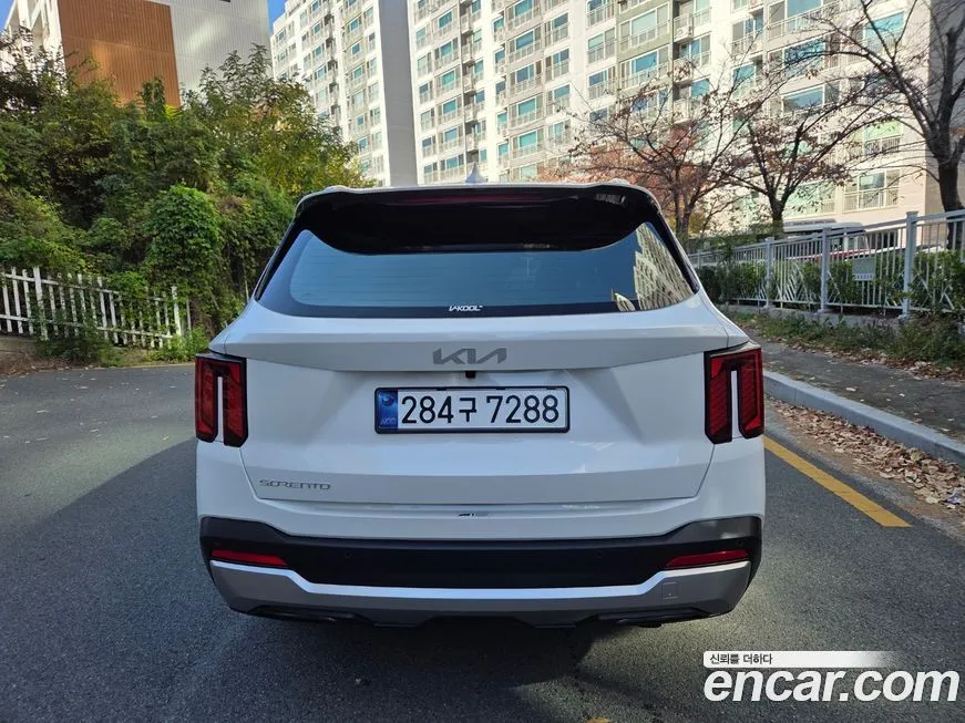 Kia Sorento — фото 3
