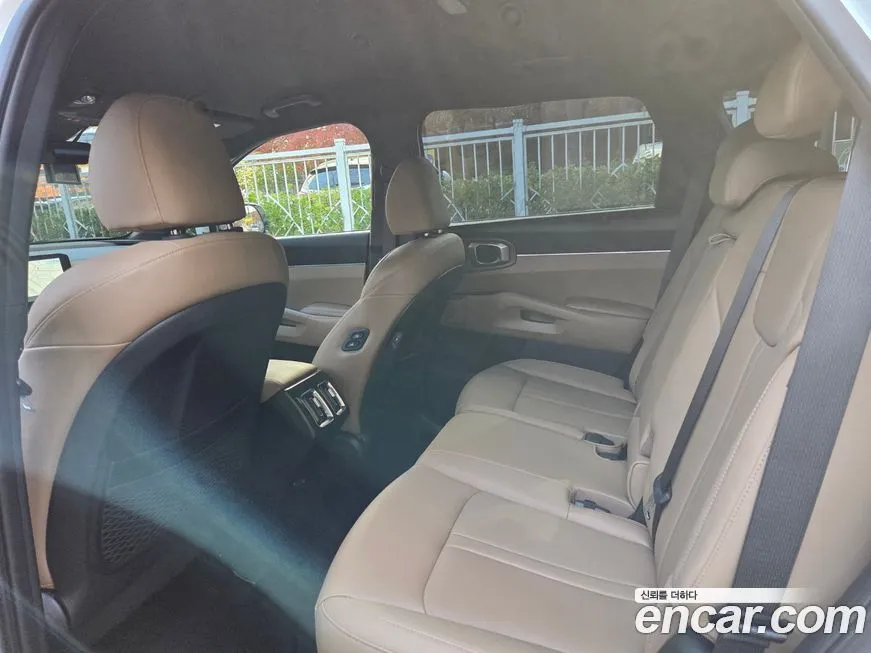 Kia Sorento — фото 2