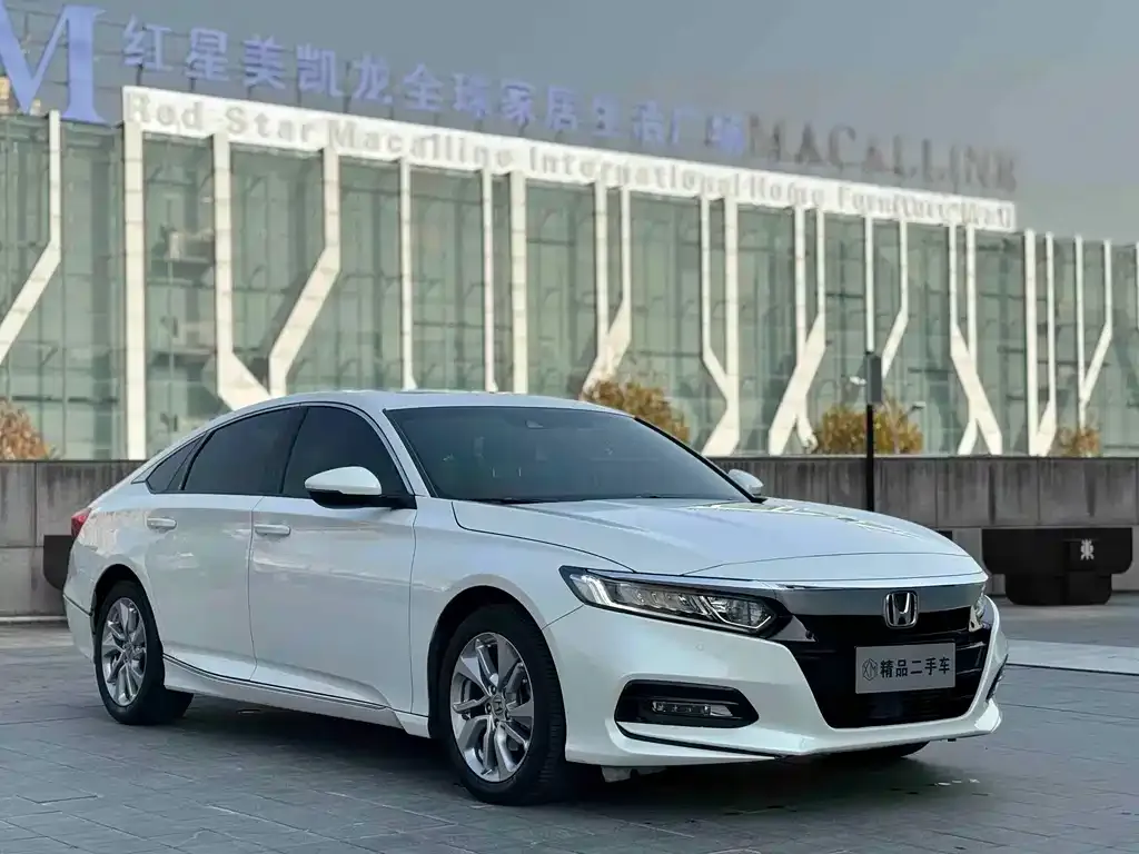 Honda Accord — фото 2