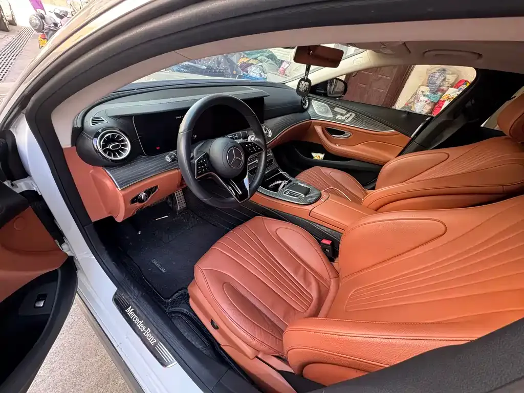 Mercedes-Benz CLS — фото 3