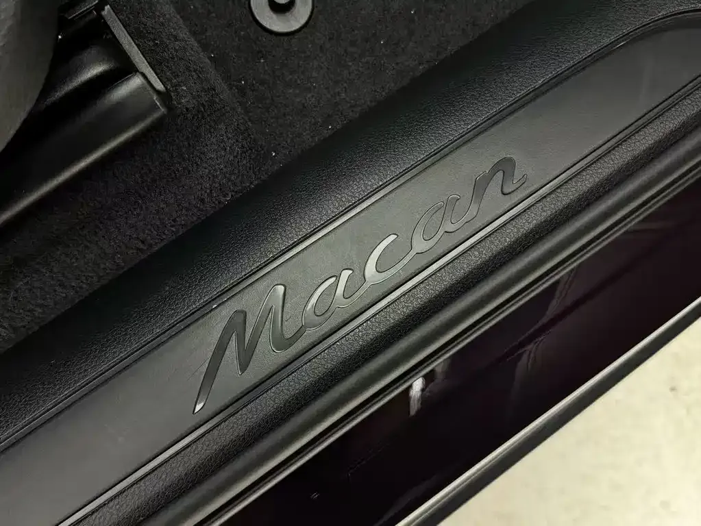 Porsche Macan — фото 7