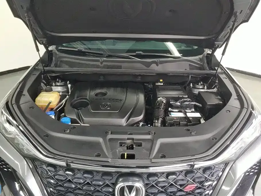 Changan CS75PLUS — фото 10