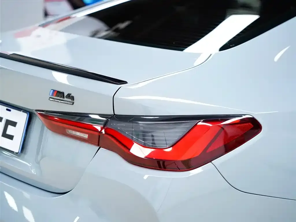 BMW M4 — фото 6