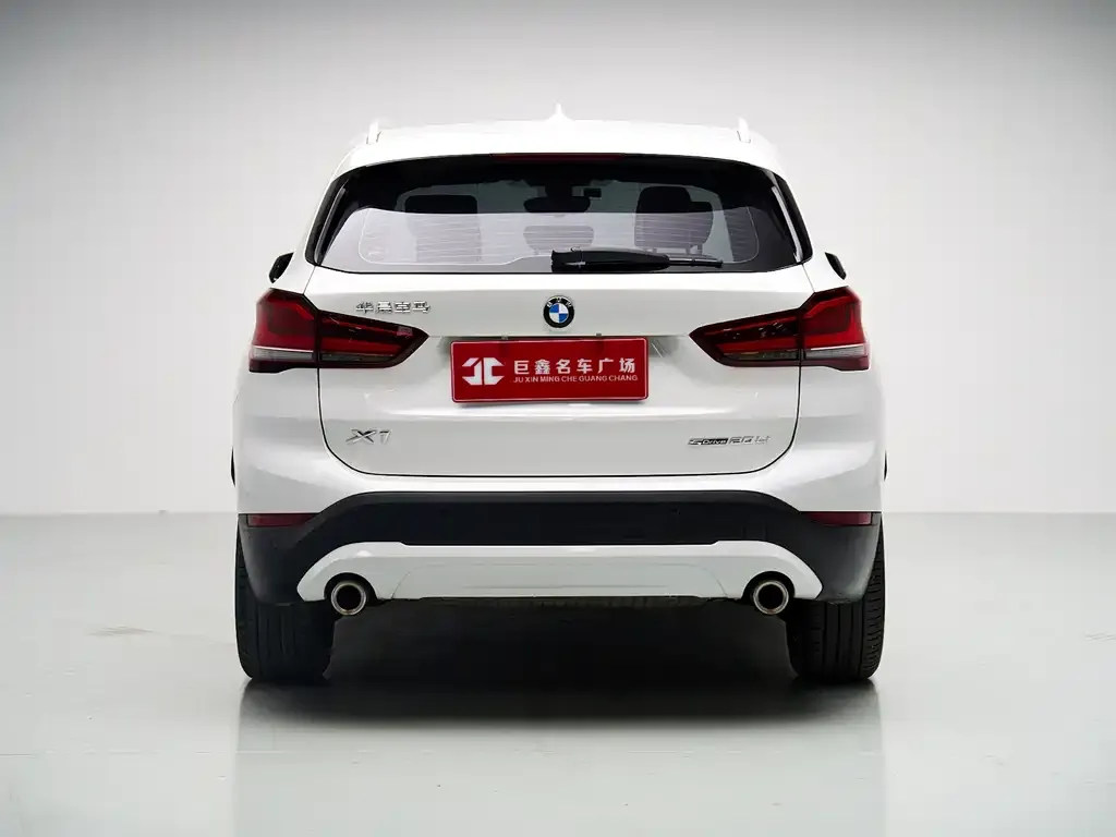 BMW X1 — фото 4
